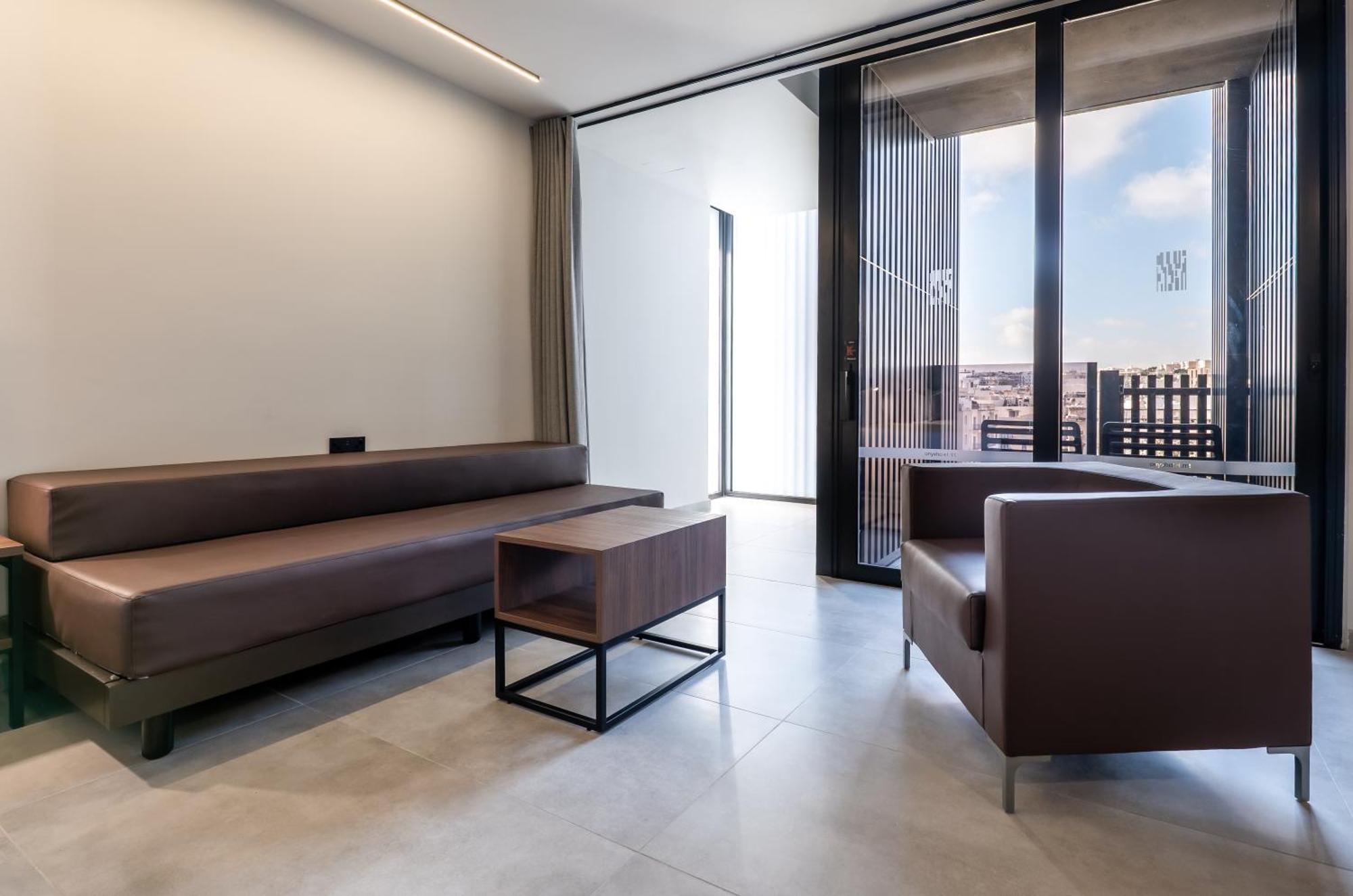 Onyx Hotel Saint Julian's Ngoại thất bức ảnh
